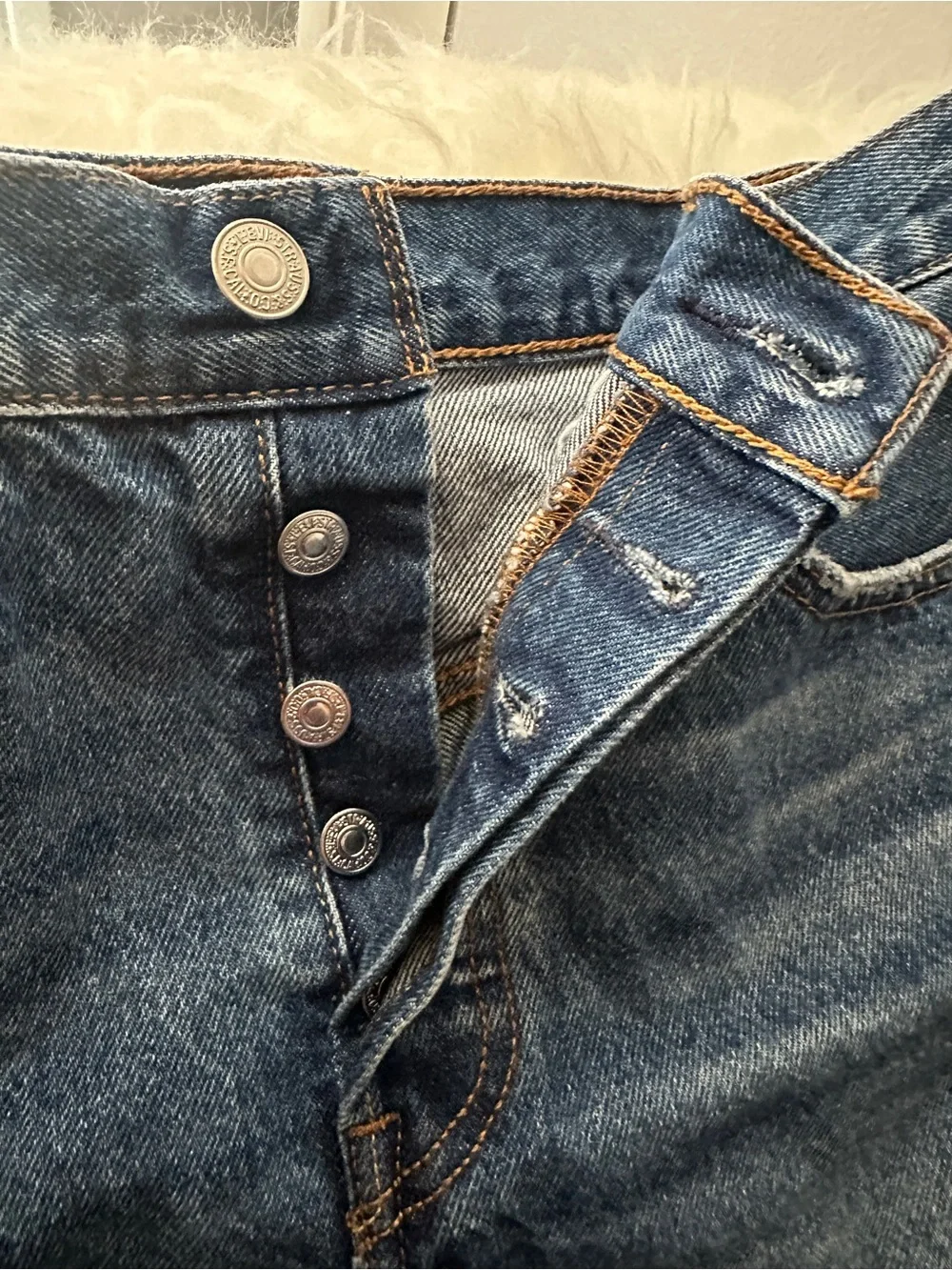 Premium Levi’s Denim Cutoff Shorts - Distressed Blue - Picture 3 of 10
